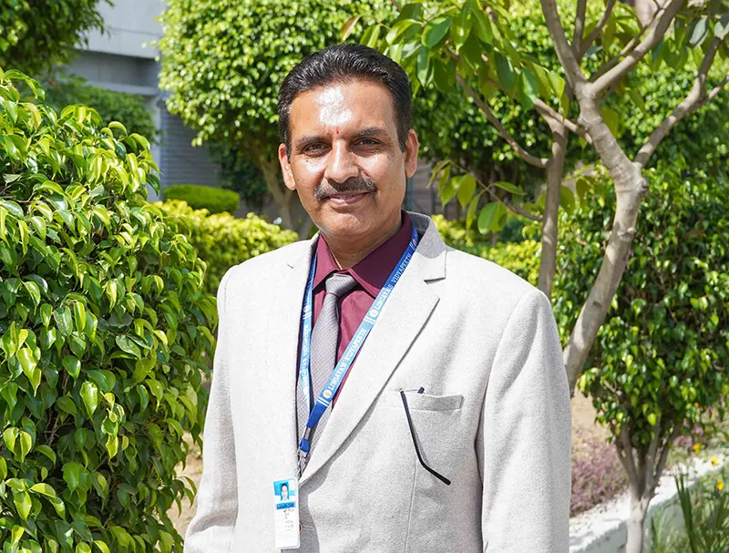 Mr. Sandeep Kapoor